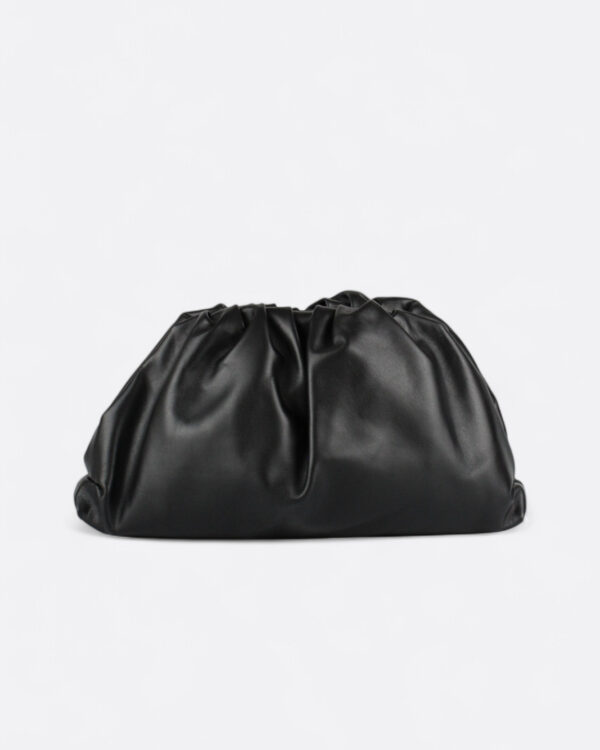 bolso-pouch-bottega-imitación