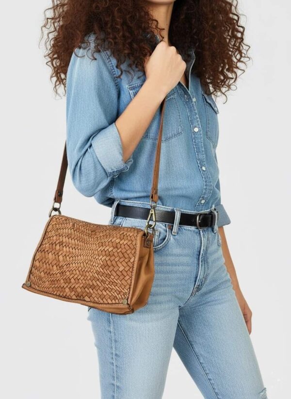 bolso-bandoleras-piel-trenzada