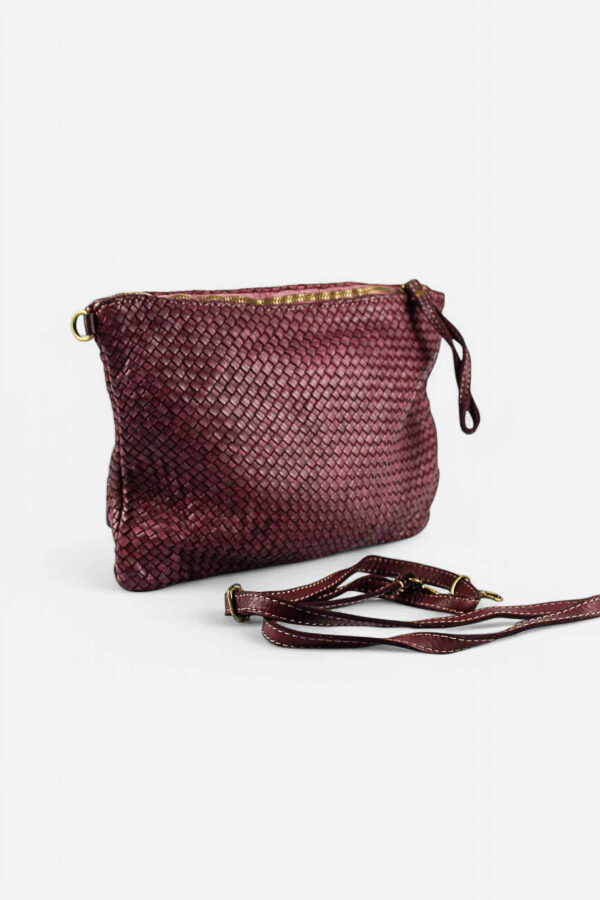 Bolso-sobre-de.mano